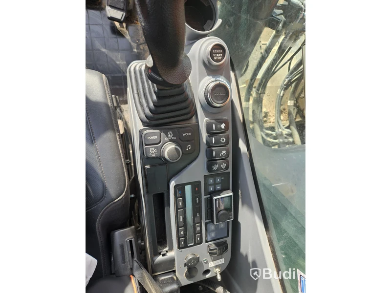 Grävmaskin Doosan DX300LC-7 -2022