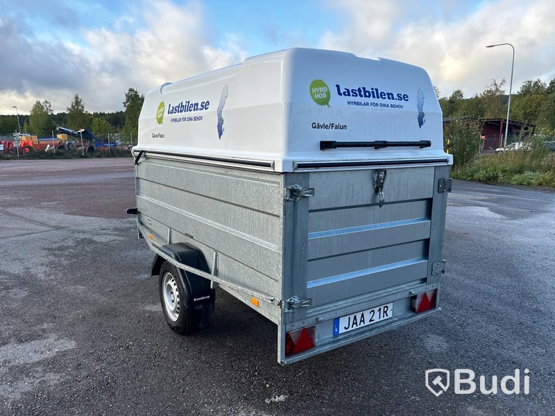 Bromsad släpvagn med kåpa Brenderup LV1000 - 2022