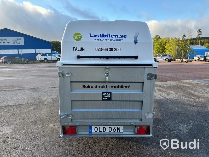 Bromsad släpvagn med kåpa Brenderup LV0750 - 2024