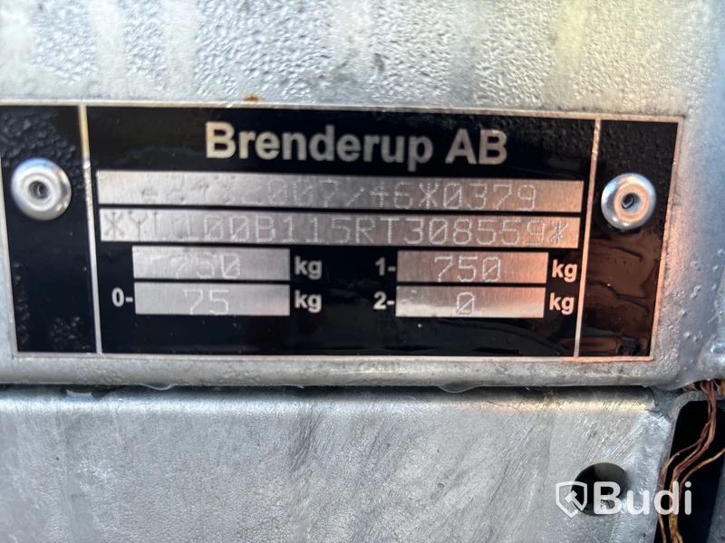 Bromsad släpvagn med kåpa Brenderup LV0750 - 2024