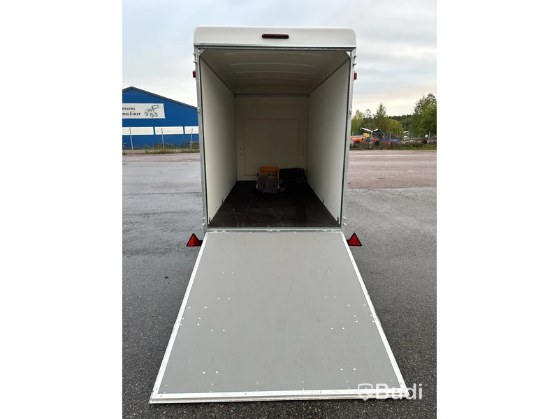 Skåpsläp Brenderup CE100035R - 2024