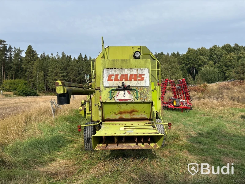 Skördetröska Claas Dominator 68