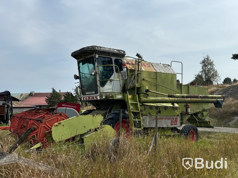 Skördetröska Claas Dominator 68