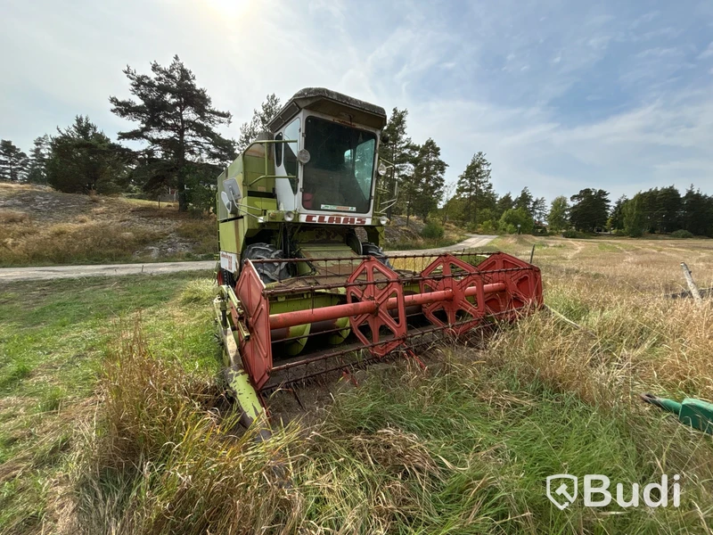 Skördetröska Claas Dominator 68