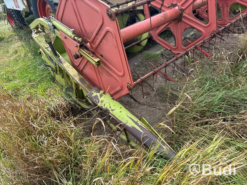 Skördetröska Claas Dominator 68