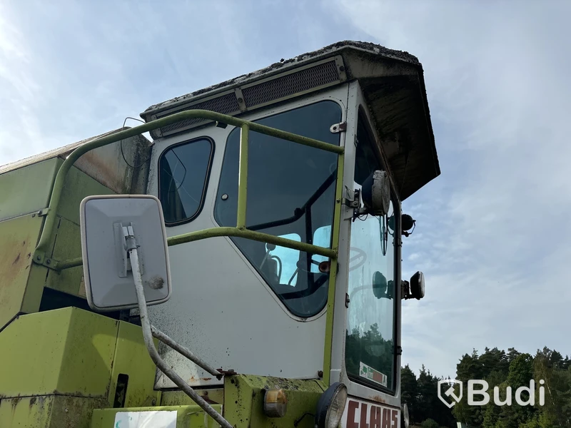 Skördetröska Claas Dominator 68