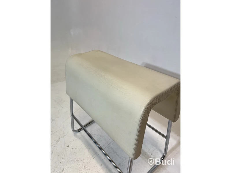 Sittpall Materia Plint, Design Sandin & Bürlow, större modell