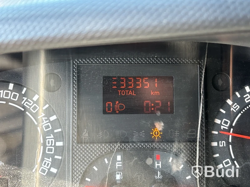 Flakbil med sovhytt Iveco Daily 35C18, -2009 - EXPORT