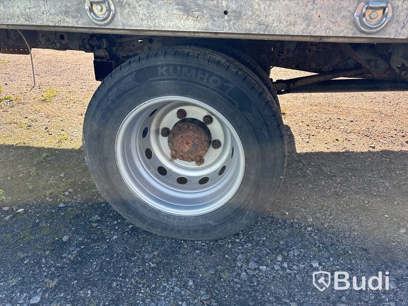 Flakbil med sovhytt Iveco Daily 35C18, -2009 - EXPORT
