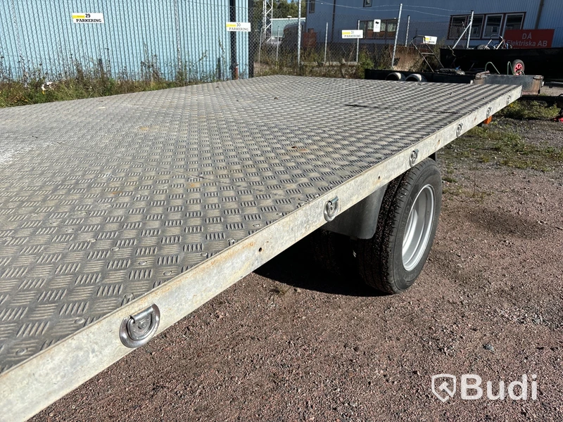 Flakbil med sovhytt Iveco Daily 35C18, -2009 - EXPORT