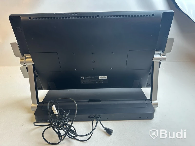 Wacom Cintiq 24Hd Ritplatta (DTK-2400). OBS! Defekt handtag.