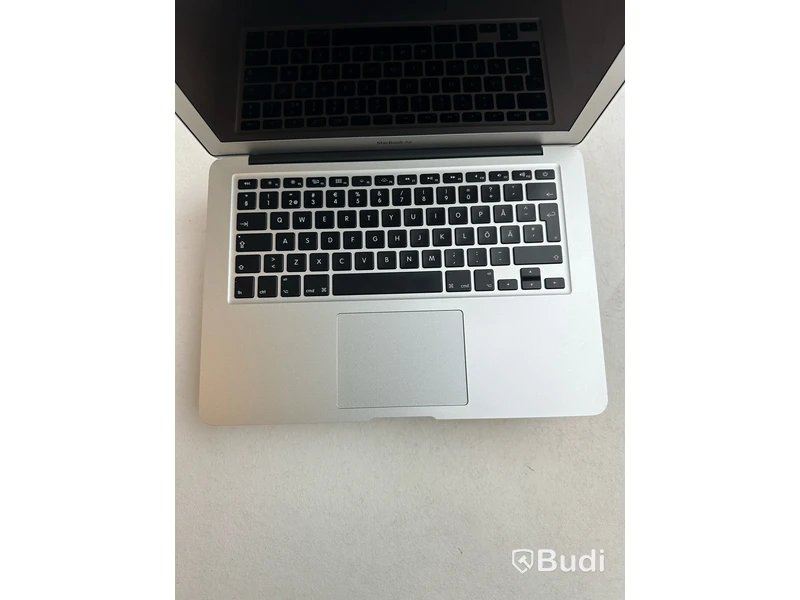 Dator Apple MacBook Air 13 tum(2015)
