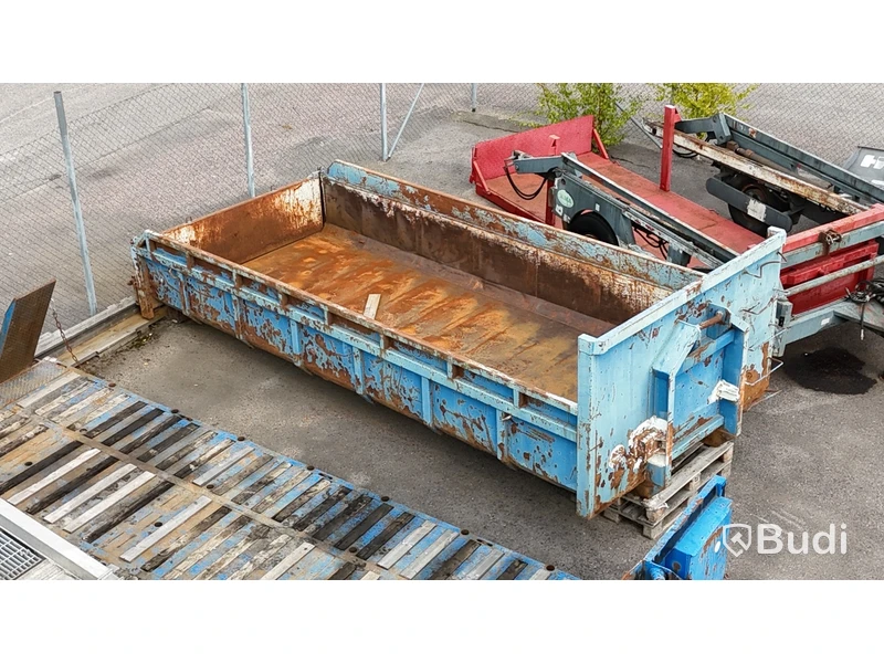 Schaktflak | 550x236 cm