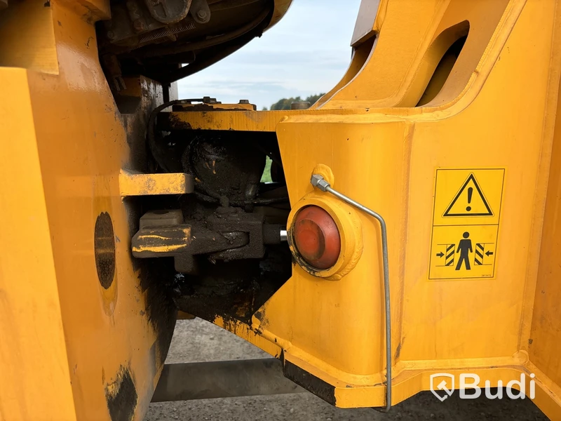Hjullastare Volvo L45B | 6348h | 2008 | Planerskopa | Gafflar