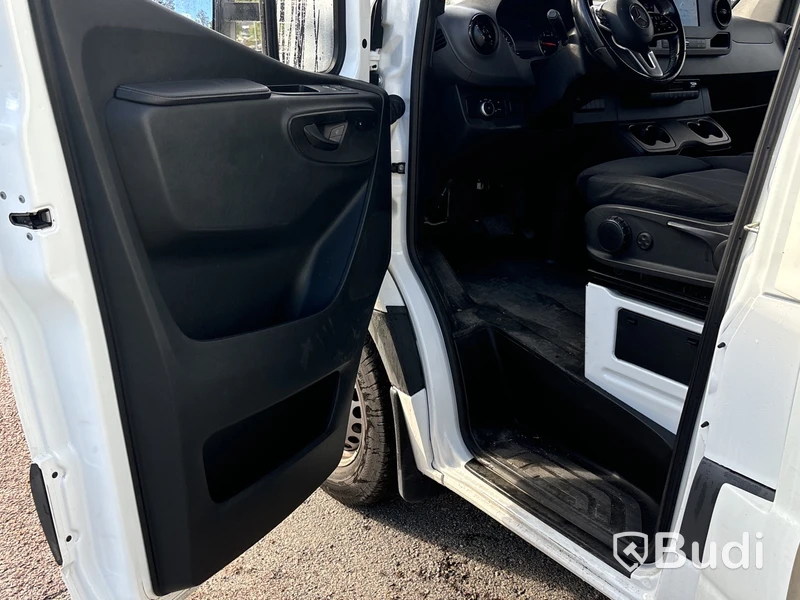 Mercedes-Benz Sprinter | 11762 mil | 2021 | Zepro | sidodörr | Protop