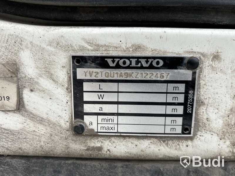 Volvo FL 210 | 12537 mil | 2018 | Zepro | värme i CAB-skåp - EXPORT
