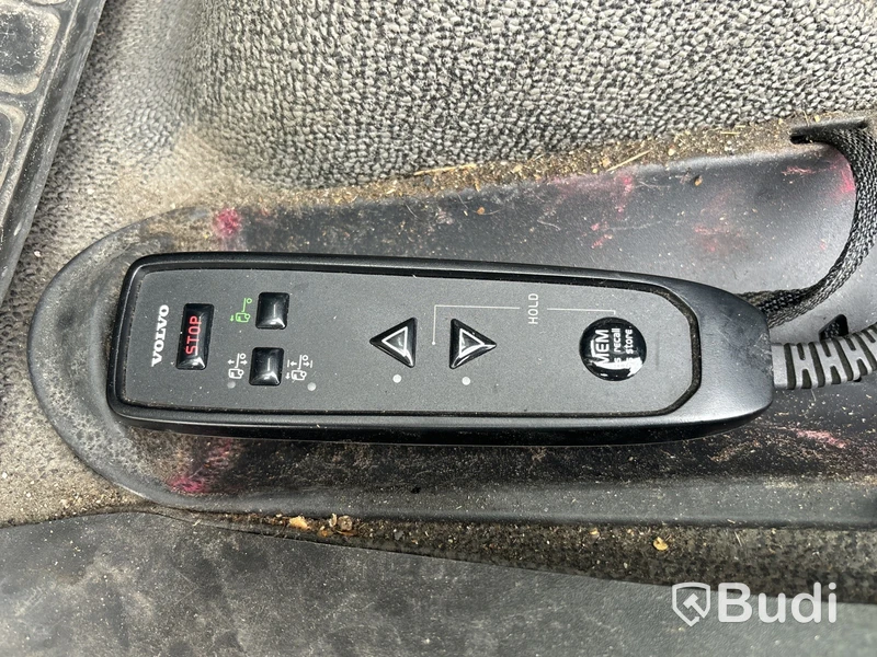 Volvo FL 210 | 12537 mil | 2018 | Zepro | värme i CAB-skåp - EXPORT