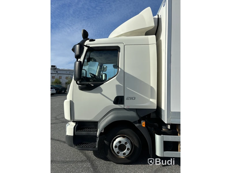 Volvo FL 210 | 16610 mil | 2018 | Zepro | värme i CAB-skåp