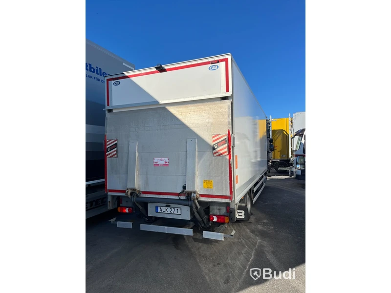 Volvo FL 210 | 9906 mil | 2018 | Zepro | värme i CAB-skåp - Momsfri försäljning EU