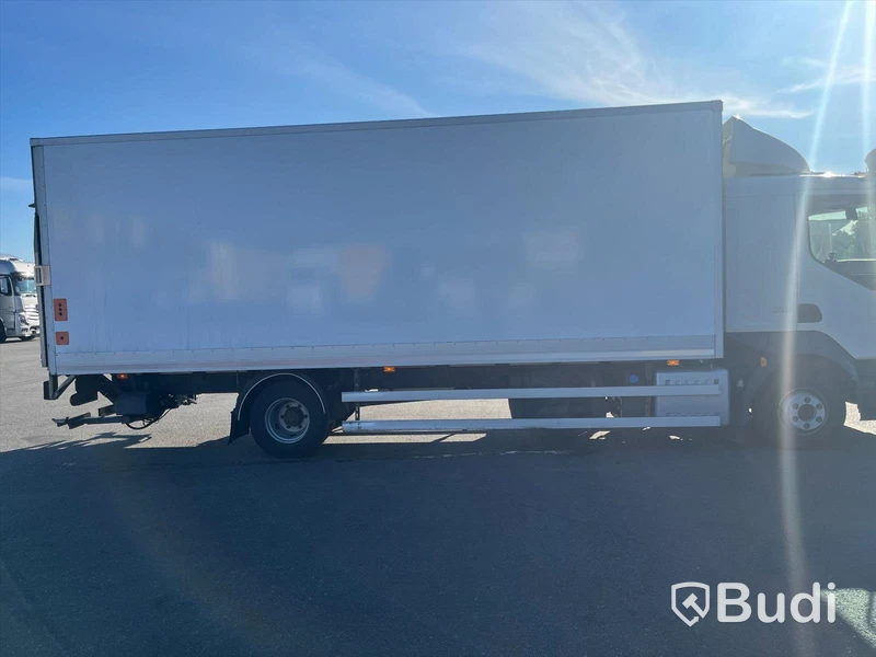 Volvo FL 210 | 9906 mil | 2018 | Zepro | värme i CAB-skåp - Momsfri försäljning EU