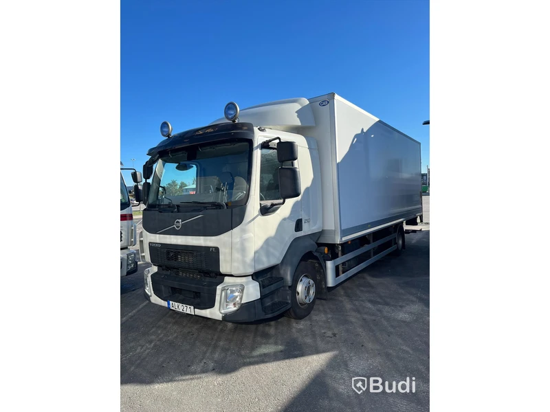 Volvo FL 210 | 9906 mil | 2018 | Zepro | värme i CAB-skåp - Momsfri försäljning EU