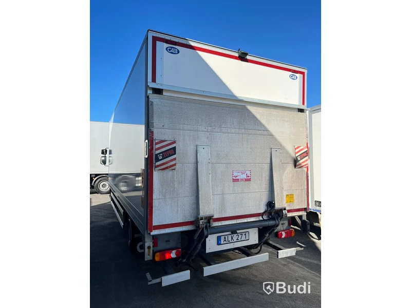 Volvo FL 210 | 9906 mil | 2018 | Zepro | värme i CAB-skåp - Momsfri försäljning EU