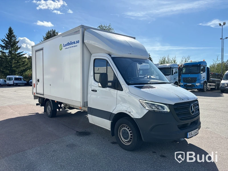 Mercedes-Benz Sprinter | 2281 mil | 2022 | Zepro | sidodörr | Ydreskåp - EXPORT