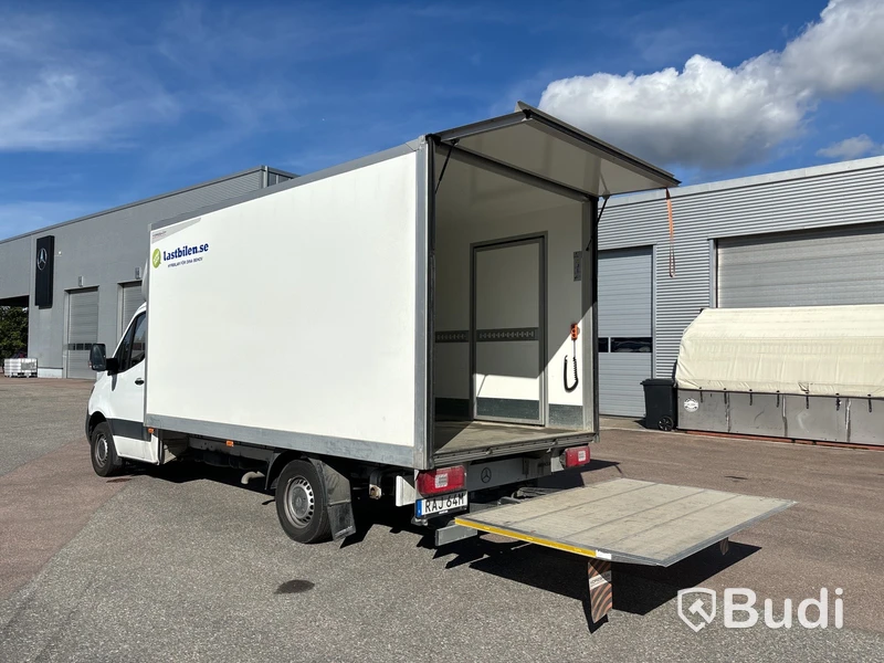 Mercedes-Benz Sprinter | 2281 mil | 2022 | Zepro | sidodörr | Ydreskåp - EXPORT