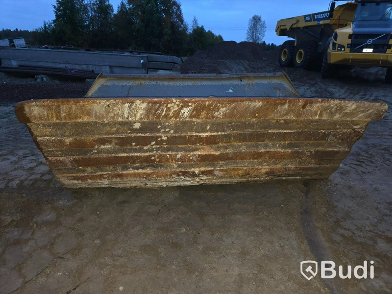 Hydraulisk slänt/planeringsskopa