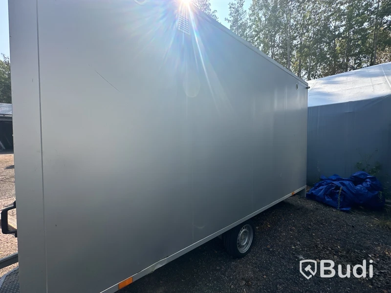 Personalvagn Vezeko 1300 kg -2018