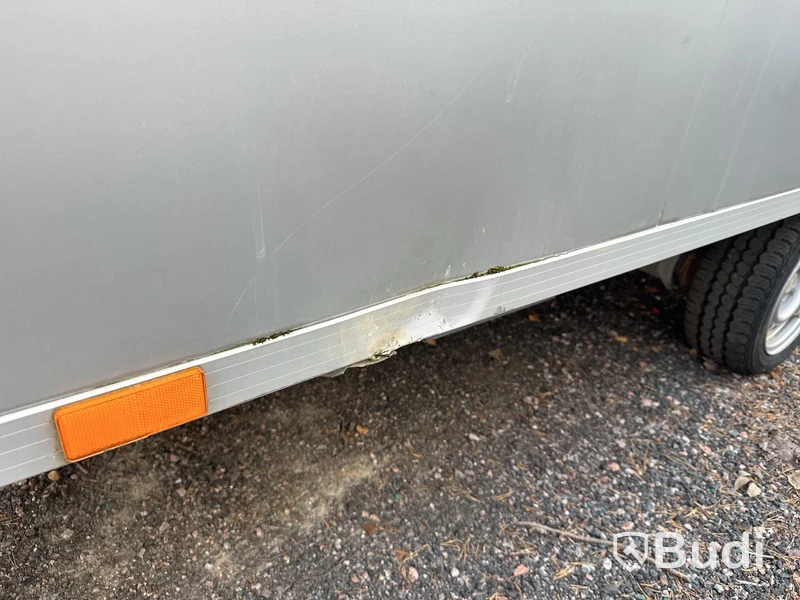 Personalvagn Vezeko 1300 kg -2018