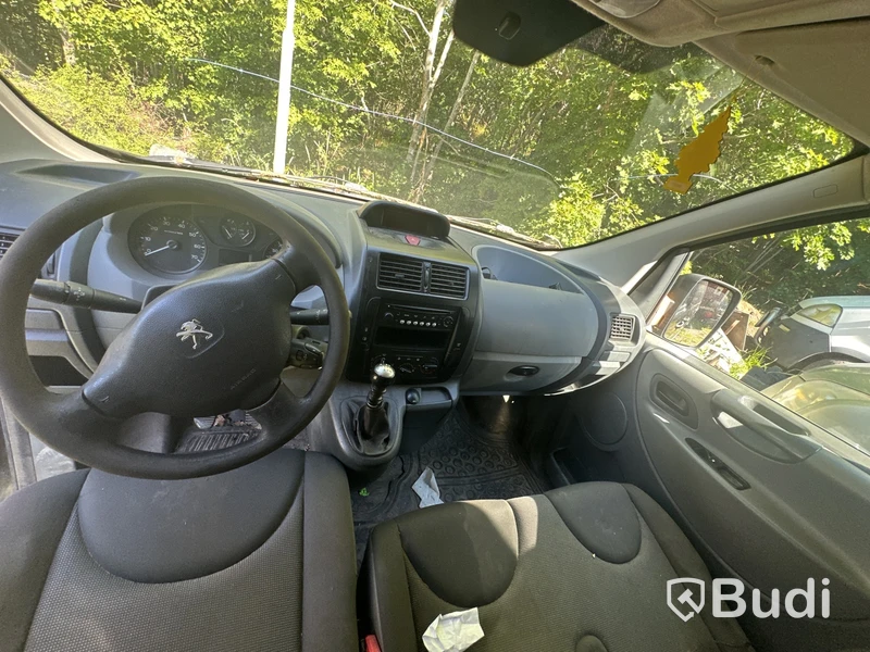 Peugeot Expert 2.0 HDI Skåp (128hk) -2012 (rep-objekt) - EXPORT
