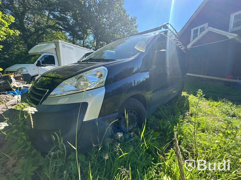 Peugeot Expert 2.0 HDI Skåp (128hk) -2012 (rep-objekt) - EXPORT