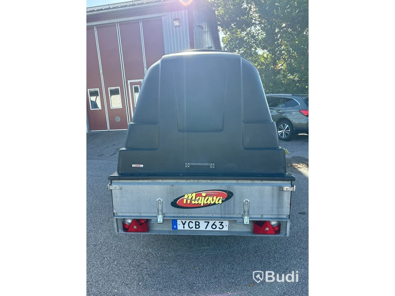 Släpvagn med kåpa Majava M 5032 LJ | 2016