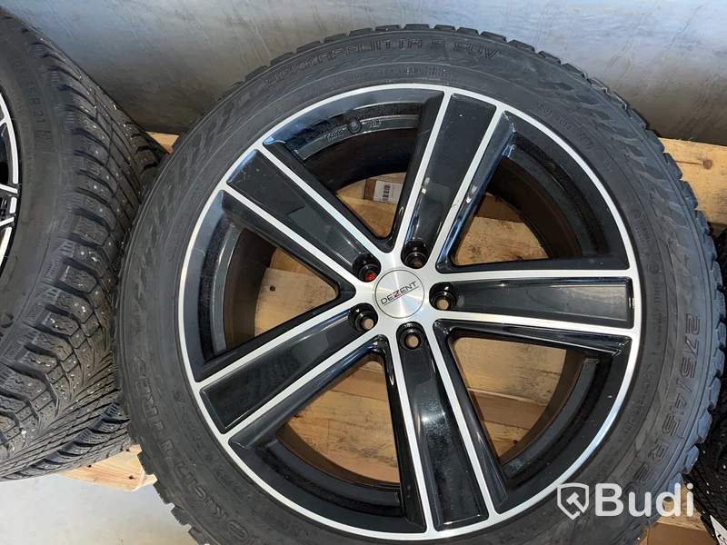 Dubbdäck på fälg till Volvo XC90 D5 AWD 2018