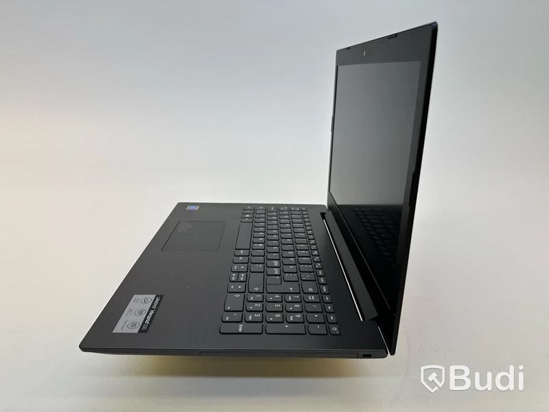 Dator Lenovo IdeaPad 330. OBS! Inget OS, defekt musplatta.
