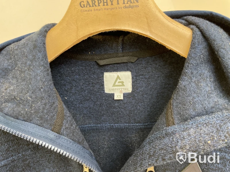 Zip-tröja Garphyttan blåspräcklig, stl. XS