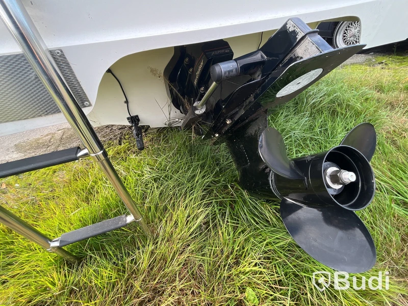 Örnvik 640 Weekend Cabin & Mercruiser 3.0L & Alpha drev