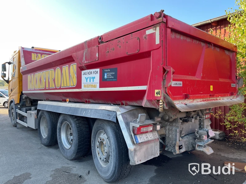 Tippbil Volvo FH 8X4 16.1 I-Shift  550 hp -2014 | Reparationsobjekt