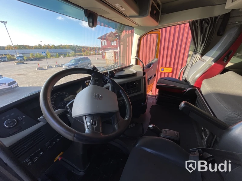 Tippbil Volvo FH 8X4 16.1 I-Shift  550 hp -2014 | Reparationsobjekt