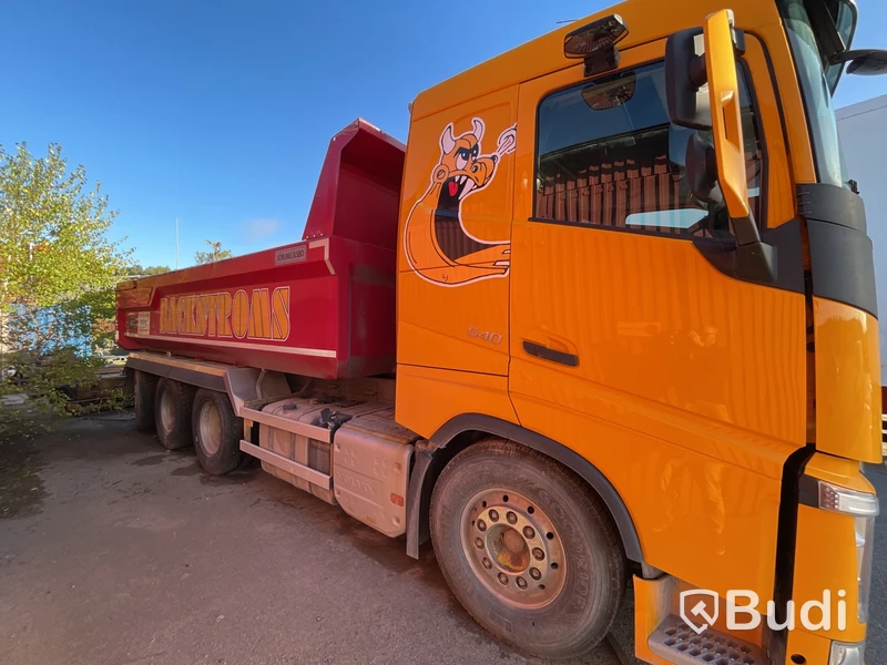 Tippbil Volvo FH 8X4 16.1 I-Shift  550 hp -2014 | Reparationsobjekt