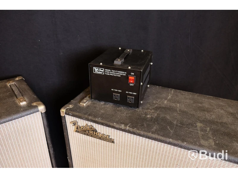 Fender Rhodes satellithögtalare