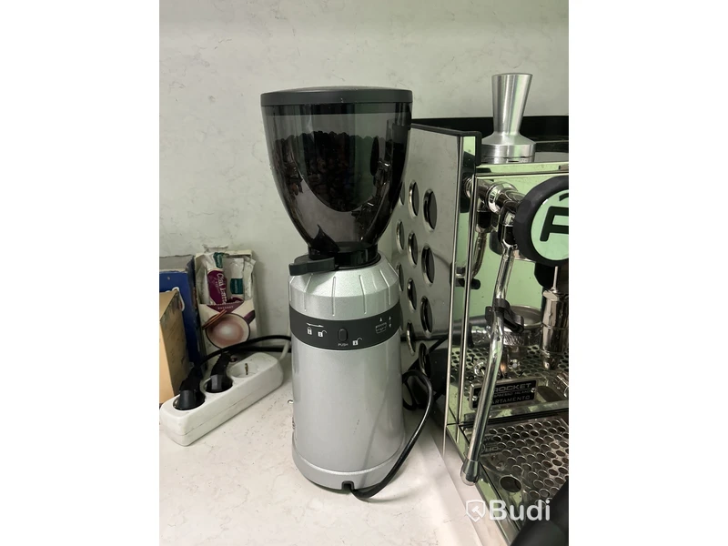 Espressomaskin Rocket Appartamento & kaffekvarn Graef