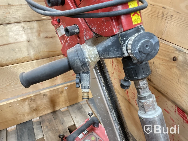 2 st. Kärnborrmaskin DD 150-U och borrstativ DD-ST 150-U CTL Hilti