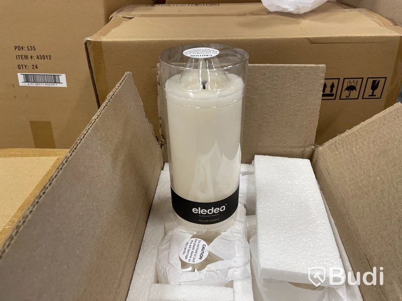 Parti med led ljus, Eledea, off white