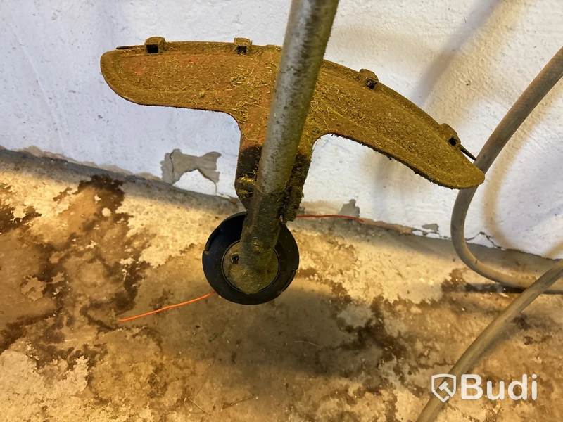 Grästrimmer Jonsered  CC 2235