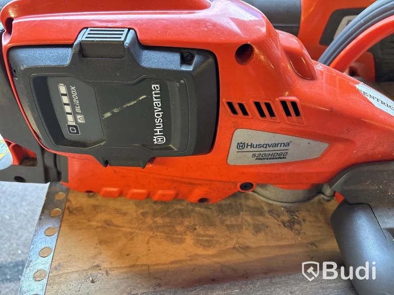 Häcksax & lövblås, Husqvarna, batteridrivna.