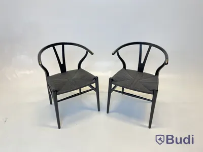 2 st. Stolar Carl Hansen & Son, CH24 svarta