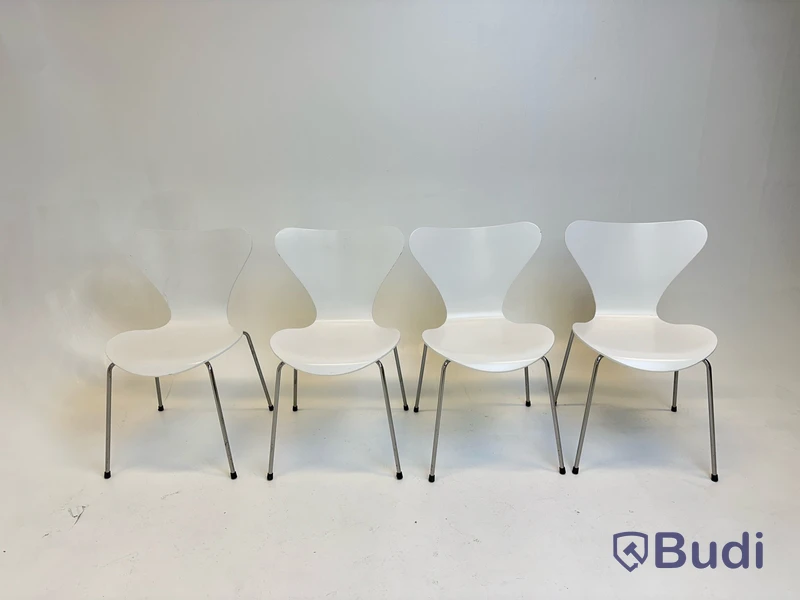 4 st. stolar Republic of Fritz Hansen, Design Arne Jacobsen
