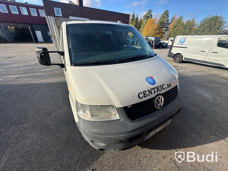 Volkswagen Transporter Pickup  T30 2.5 TDI Automatisk, 131hk -2007 | Bes tom 2025-03 |  Reparationsobjekt